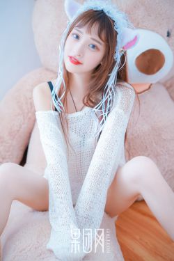 农田丰满艳肉妇HD
