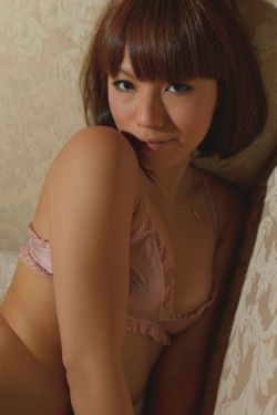 玉婷被六个男人躁到早上