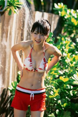 少女的第一夜歌词
