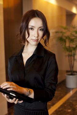 黄色美女免费网站