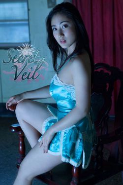僵尸脱衣舞娘